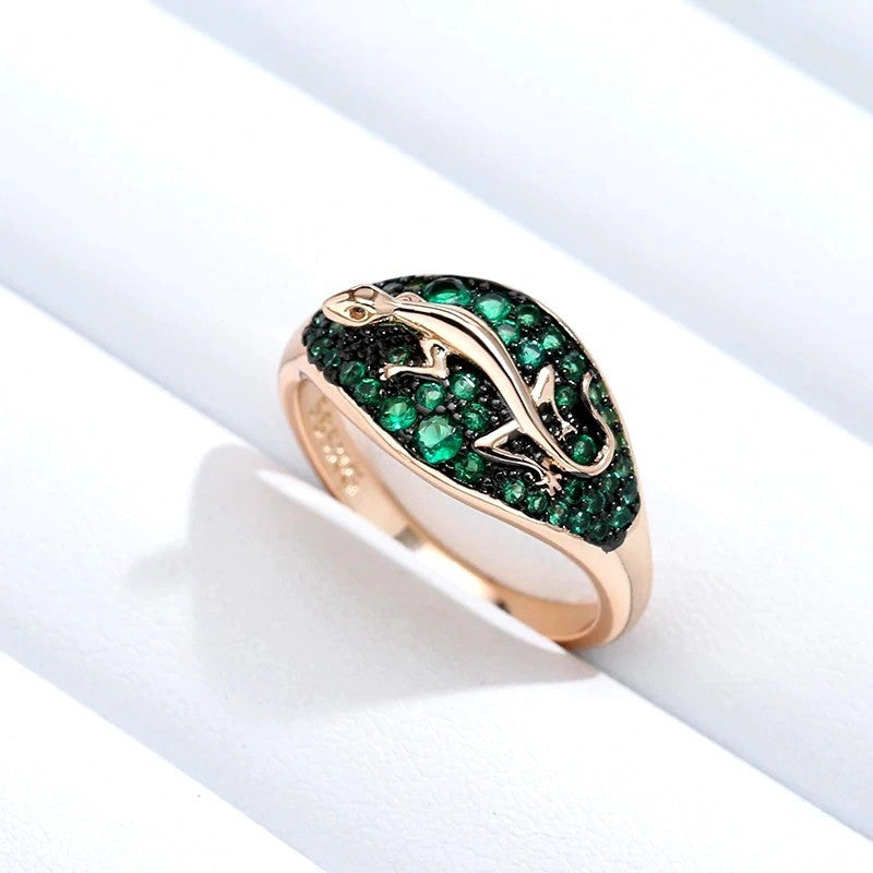 Verdant Whispers Lizard Ring