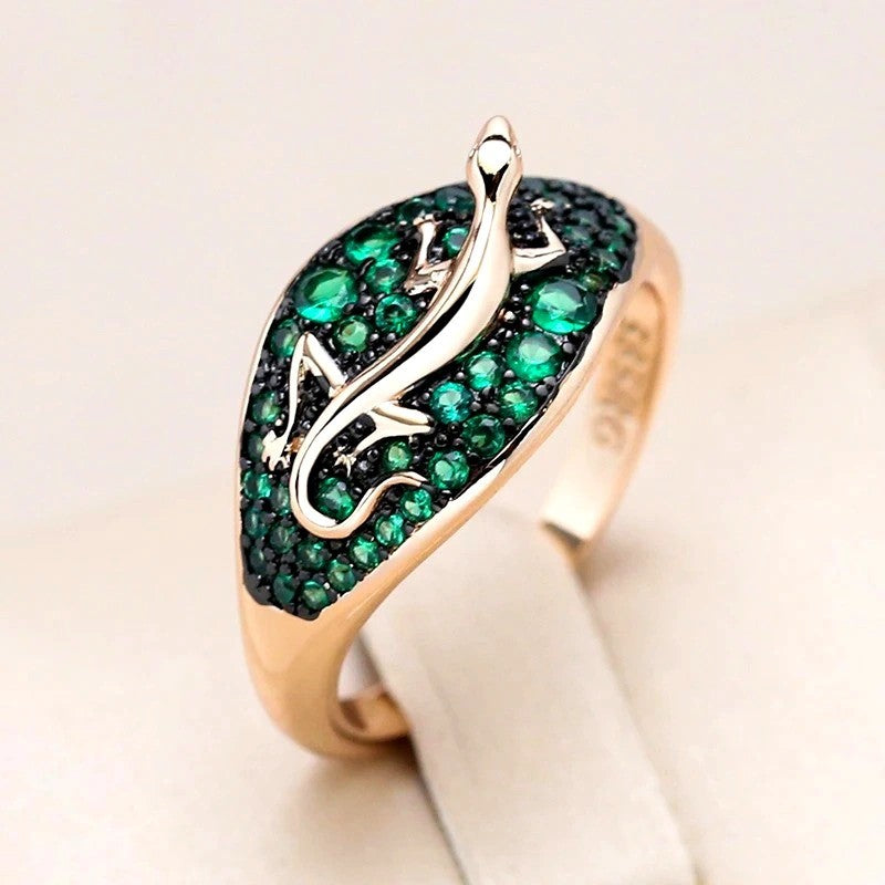 Verdant Whispers Lizard Ring