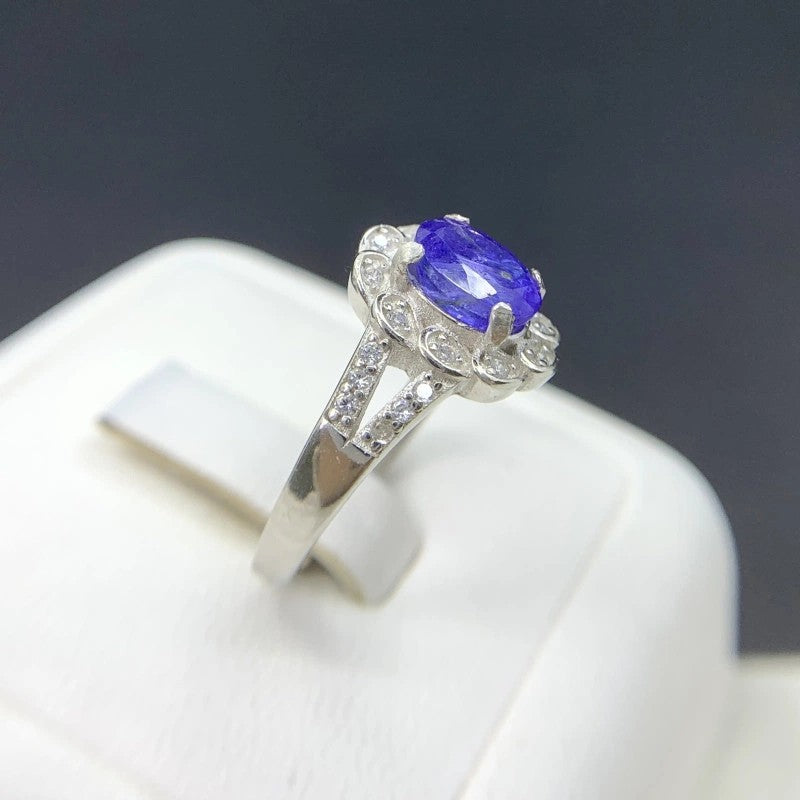 Beautiful Natural Tanzanite Silver Ring