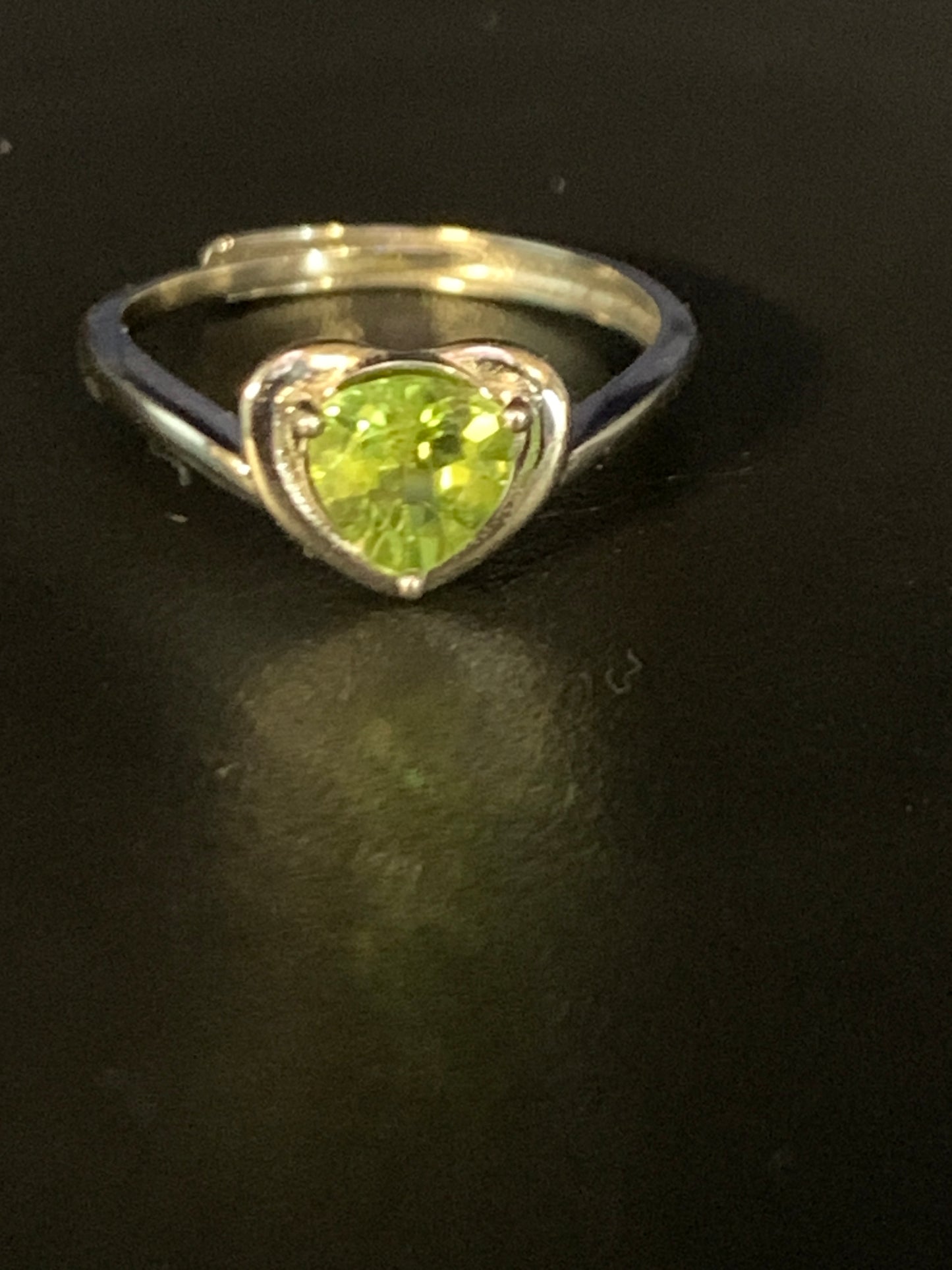 Beautiful Parrot Green Peridot Heart Ring